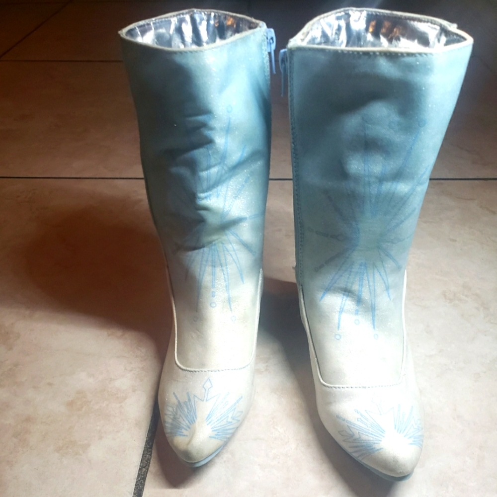 Elsa Boots